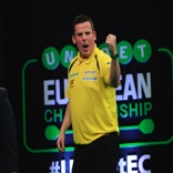 2015 European Championships - Picture courtesy of Lawrence Lustig / PDC